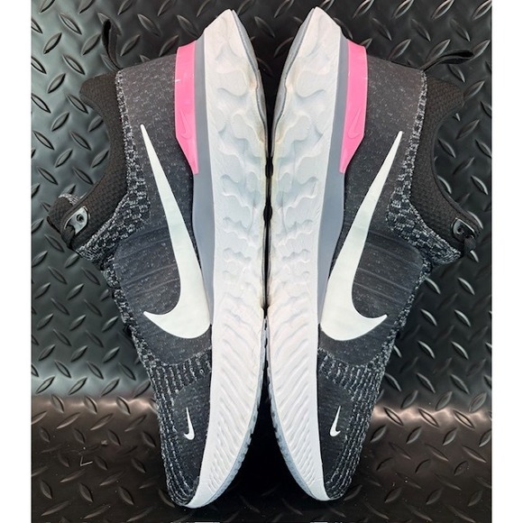 Nike React Infinity Run Black Grey Pink DZ3014-001 Mens sneakers size 12.5 - Picture 7 of 9